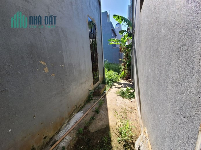 Bán nhà 1 tầng, gác lửng, mặt phố, Hòa Hải, Ngũ Hành Sơn, Đà Nẵng. Diện tích 90 m2. Giá 2.65 tỷ.
