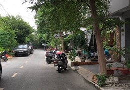 Nguyên Căn mặt tiền đường số 9,P.Tân Phú, Quận 7.
