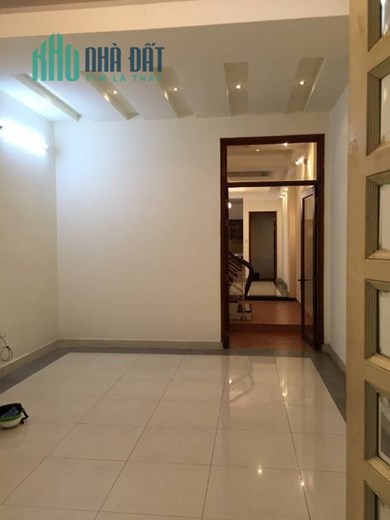 Nguyên Căn mặt tiền đường số 9,P.Tân Phú, Quận 7.