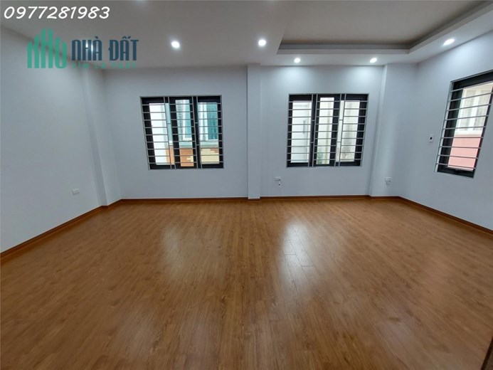 BÁN gấp nhà phân lô Khu hành chính Quận Bắc Từ Liêm, vỉa hè, kd, giá 7.3 tỷ