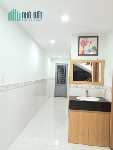 BÁN GẤP NHÀ 2 TẦNG, NGŨ HÀNH SƠN, ĐÀ NẴNG. DIỆN TÍCH 110 M2. GIÁ 3.7 TỶ.