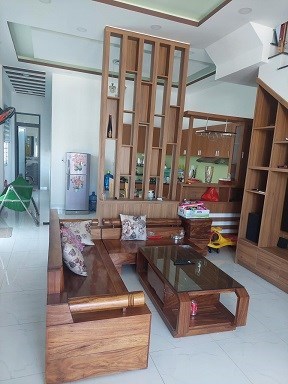 **CHỦ NGỢP NGÂN HÀNG. CẦN BÁN NHÀ GÓC 2 MẶT TẠI VĨNH NGỌC, TP NHA TRANG