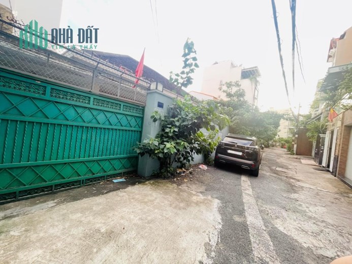 CẦN BÁN GẤP NHÀ HXH SIÊU BIỆT THỰ GẦN 500M2, NGUYỄN KIỆM, PHƯỜNG 9, QUẬN PHÚ NHUẬN