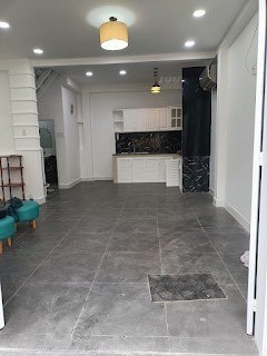 Nhà 3 mặt, hẻm thông, 2 tầng, ngay Nơ Trang Long, Nhỉnh 5 ty3