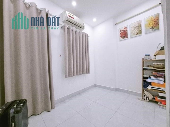 Nhà 2 Mặt tiền hẻm Lê Quang Định – Nở Hậu – 2 Ban công thông thoáng – 3 tỷ 6