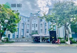 Siêu Sụp Hầm. Nhà 4 tầng trung tâm Hải Châu, Hàng xóm Skyline - Dòng tiền thực 35 Tr/T. Giá 7.x tỷ