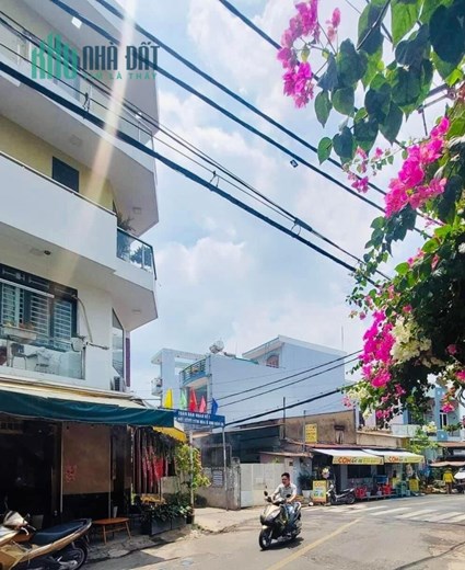 💥💥NHÀ MẶT TIỀN ĐỖ NHUẬN - GẦN TỔ HỢP CELADOL AEON MALL - NHÀ 3 TẦNG MỚI - ĐA CÔNG NĂNG - NHỈNH 5