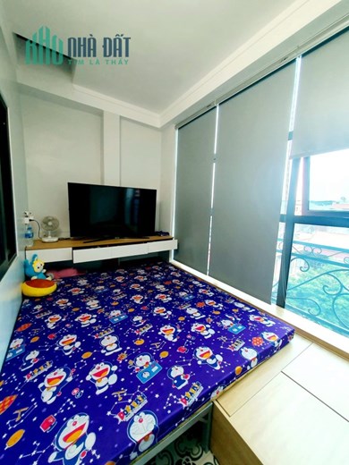 Bán nhà phố Hào Nam, 3 thoáng, ngõ thông Kd đỉnh, 69m, 4PN, 6.25 tỷ