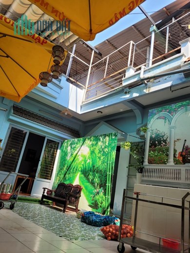 MẶT TIỀN NGUYỄN VĂN QUÁ - KINH DOANH SẦM UẤT 24/24 - GẦN 300M2.