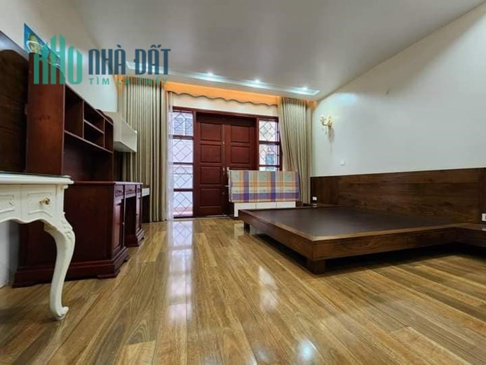 ANH TRAI CHUYỂN CÔNG TÁC CẦN BÁN NHÀ 5 TẦNG - DT:63M2 6 PHÒNG NGỦ ÔTÔ 7 CHỖ VÀO NHÀ - PHỐ NGUYỄN