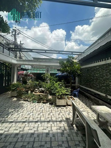 SIÊU PHẨM BIỆT THỰ 2 MẶT TIỀN - GẦN CHỢ TÂN HƯƠNG - NGANG 7M- 3 TẦNG - 115M2- 4PN- 6WC- CHỈ 8.1 TỶ