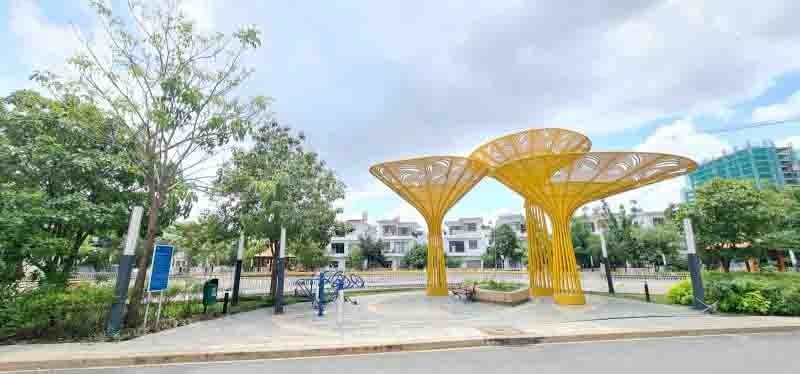 Ngộp Bán Gấp Lô Góc 3 Mặt Tiền Tô Ngọc Vân, Tam Phú Thủ Đức 170m2_8.5x22 Chỉ 12.x Tỷ Vừa ở Vừa Kinh