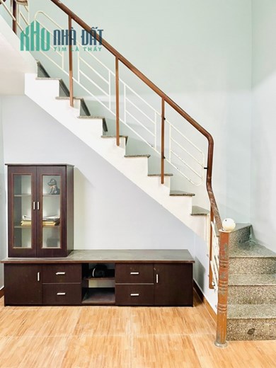 HÀNG HIẾM, 40M2, 2 TẦNG, ĐƯỜNG PHAN CHU TRINH GIÁ CHỈ NHỈNH 1 TỶ.