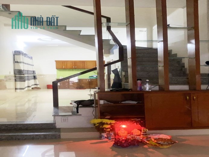 HXT THÔNG 50M RA MẶT TIỀN NGUYỄN ẢNH THỦ - HƠN 112M2, 3 TẦNG, SẴN DÒNG TIỀN HƠN 15 TRIỆU/THÁNG.