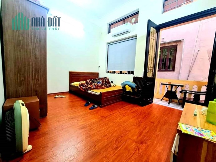TẶNG QUÀ Phố CHÍNH KINH-THANH XUÂN-45m-MT4.5m-3T-Chỉ 4.2 tỷ