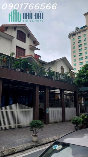 Giá Cực Sốc, Biệt Thự  KĐTM Dịch Vọng, Quận Cầu Giấy, 307m x 4T, Giá hơn 60 tỷ.