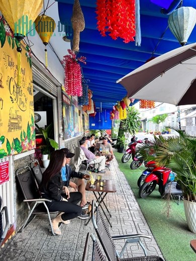 Vì lý do cá nhân nên cần sang nhượng lại mặt bằng và toàn bộ đồ dùng quán gần nhà thờ paolo bình
