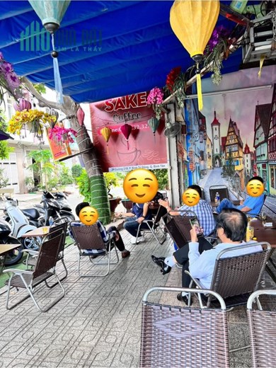 Vì lý do cá nhân nên cần sang nhượng lại mặt bằng và toàn bộ đồ dùng quán gần nhà thờ paolo bình
