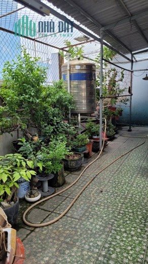 Bán nhà Tân Bình sát sân bay Tân Sơn Nhất, 80m2, 3 tầng lầu, oto ngủ trong nhà chỉ 6.2 tỷ