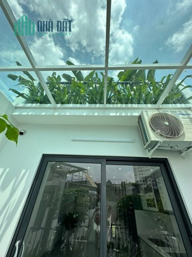 Bán nhà Hoàng Văn Thái diện tích 42mx6T Thang máy ô tô tránh nhà đẹp ở ngay 10.2 tỷ lh0975124520