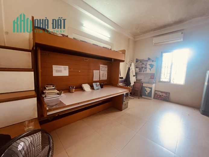 Bán nhà 4 tầng Đức Giang,Long Biên 65m2,Mt 3.9m ngõ oto nhỉnh 5 tỷ