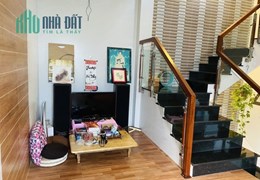 .Phan Bá Phiến 10m ra MT, Ô tô đậu cửa, 58m2, 3 tầng, mới đẹp chất