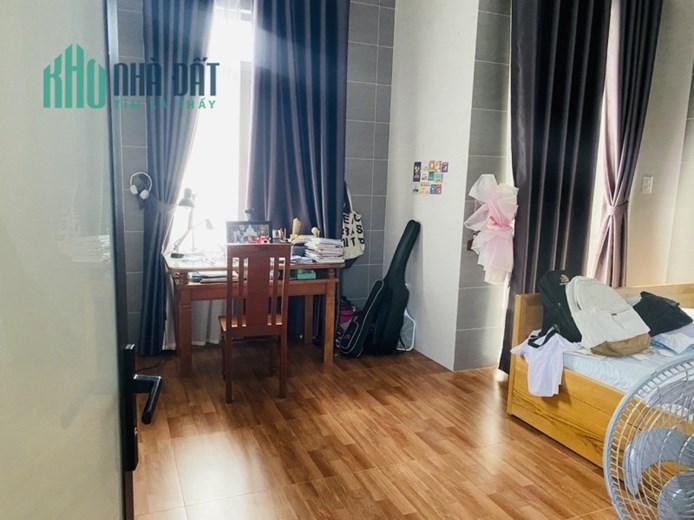 .Phan Bá Phiến 10m ra MT, Ô tô đậu cửa, 58m2, 3 tầng, mới đẹp chất