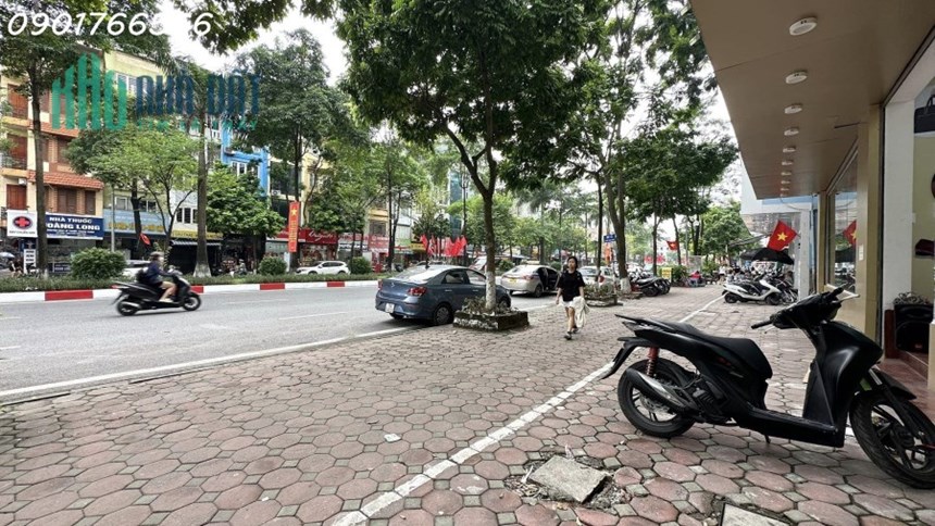 Bán Siêu Phẩm Vip, Mặt Phố Tân Mai, Quận Hoàng Mai, 90m x 5T, Giá hơn 28 tỷ.