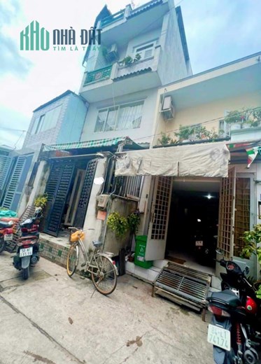BÁN NHÀ - BÌNH TÂN - LÊ ĐÌNH CẨN - NHÀ 2 TẦNG 46M2  - HẺM XE HƠI 5M - GIÁ HƠN 2 TỶ