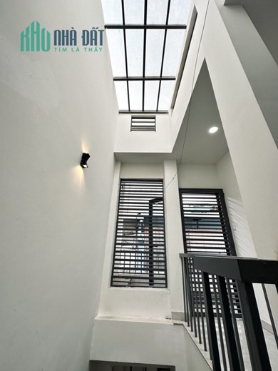 MẶT TIỀN TƯƠNG LAI P12 BÌNH THẠNH - 51M2 (5.7x9) - XE HƠI TỚI NHÀ - 4.65 TỶ.