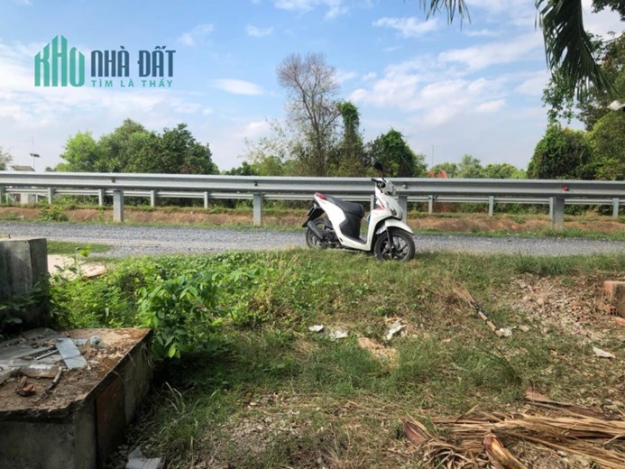 Bán nhà ĐƯỜNG Ba Sa xã Phước Hiệp Huyện Củ Chi, C4, Đường 4m, giá chỉ 1.7 tỷ