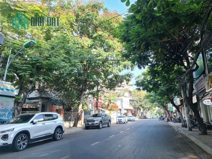 Bán nhà mặt đường Hồng Bàng trung tâm Nha Trang
