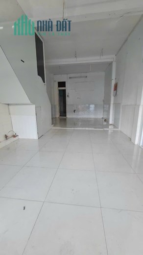 Bán nhà mặt đường Hồng Bàng trung tâm Nha Trang