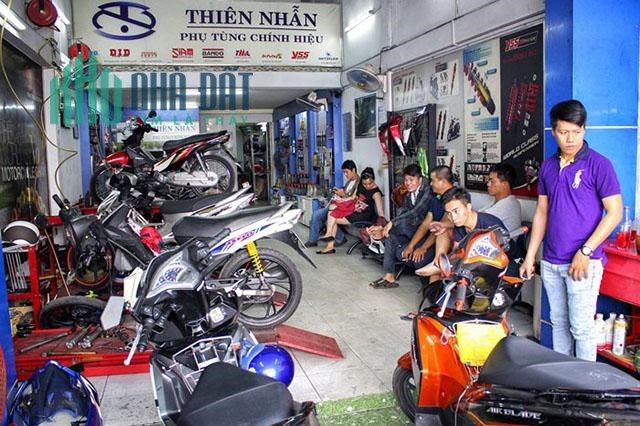 Bán nhà phố Ngọc Lâm, Long Biên, Diện tích 70m, 3 tầng, 2 thoáng, giá 13 tỷ