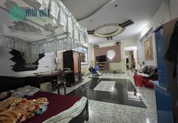 Bán nhà 3 tầng mặt tiền, phường Khuê Trung, Cẩm Lê, Đà Nẵng. Diện tích 100 m2 . Giá 5.1 tỷ.