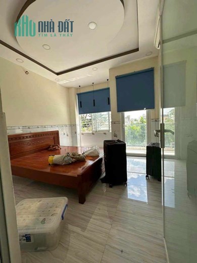 Hẻm to như đường nhỉnh 4Tỷ, bán nhà 3 tầng 4PN, 72m2 Thạnh Lộc, Quận 12