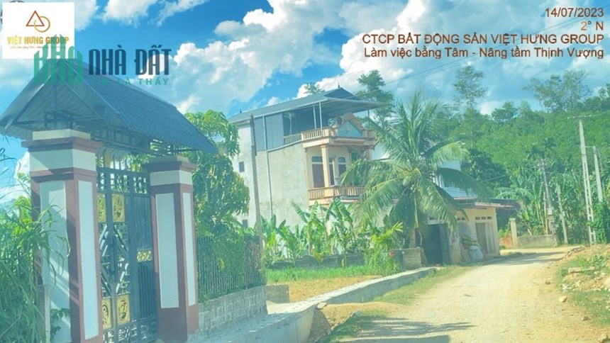 KDC THỌ BÌNH - TRIỆU SƠN 
  Dt 100m- 130m2 . Đường liên huyện rộng 17,5m 
   Gía chưa đến 300tr