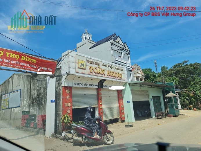 KDC THỌ BÌNH - TRIỆU SƠN 
  Dt 100m- 130m2 . Đường liên huyện rộng 17,5m 
   Gía chưa đến 300tr