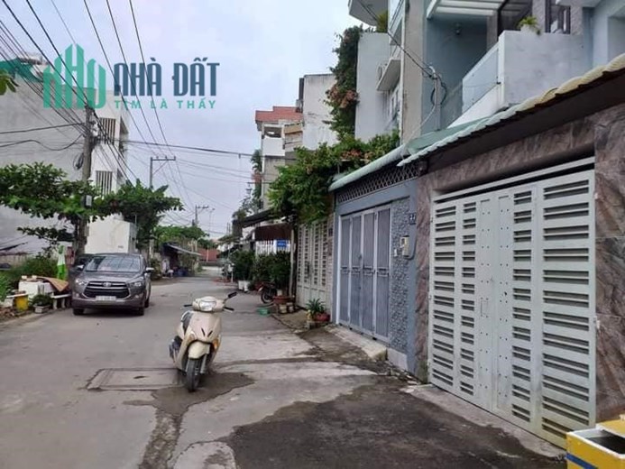 Nhà 3 tầng MT Đường 79 lộ giới 8m, P. Phú Hữu, gần Nguyễn Duy Trinh, 57.9m2 giá 4.8 tỷ. LH