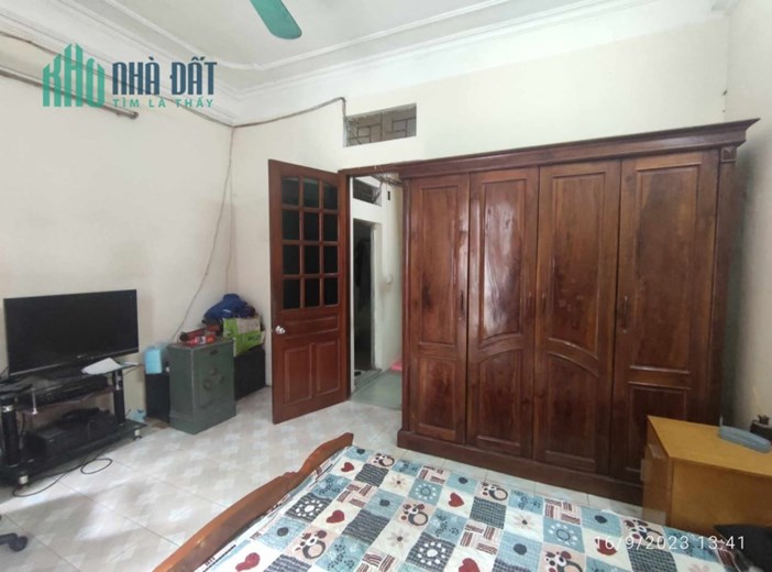 Cho thuê nhà Ngọc Hà, 46m2, 3T, 3N, đủ đồ, 12tr, Ba Đình, ô tô.
