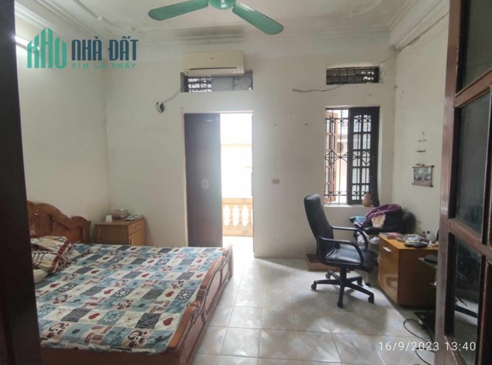 Cho thuê nhà Ngọc Hà, 46m2, 3T, 3N, đủ đồ, 12tr, Ba Đình, ô tô.