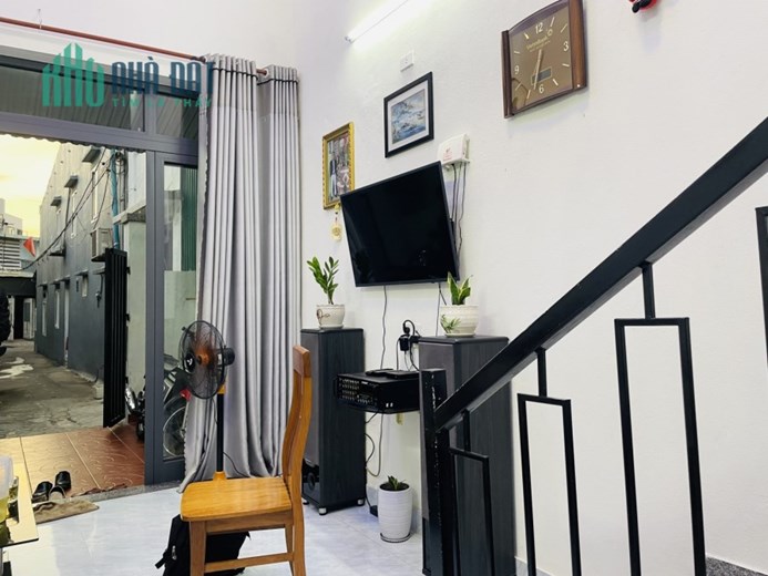 Bán nhà trong kiệt Hòa Thọ Đông, Cẩm Lệ, Đà Nẵng. Diện tích 76 m2   2.3 tỷ
