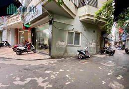 Mặt phố Yên Lạc giá 14 tỷ, 49mx7T  có TM , Nhà mặt phố, giá mặt ngõ