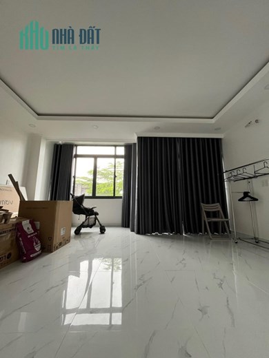 ĐỖ XUÂN HỢP VÀ NGUYỄN DUY TRINH  PHÚ HỮU NHÀ 4 TẦNG GIÁ  6 TỶ