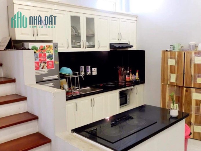 BÁN GẤP NHÀ VĂN HƯƠNG DT 39M2- 5 TẦNG. CÁCH NGÕ 20M- THOÁNG- LÔ GÓC- KINH DOANH .GIÁ 5,1 TỶ.