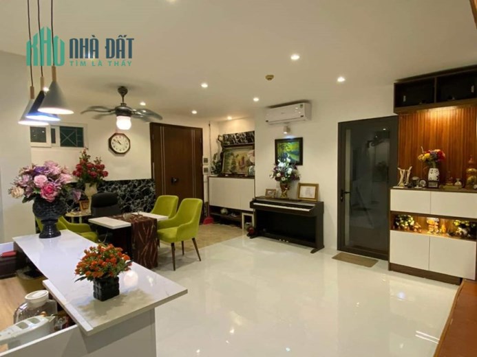 SIÊU VIP! TÒA BUILDING LÔ GÓC ĐẸP NHẤT NGUYỄN KHẢ TRẠC - BA THOÁNG 9 TẦNG THANG MÁY - MẶT TIỀN LÊN