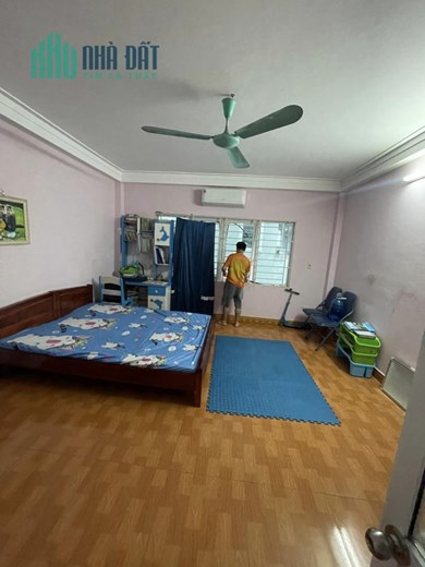 Bán nhà Đỗ Đức Dục 32m2, 5tầng Ô tô cách nhà 30m Lô góc dân xây