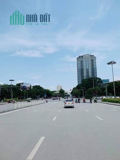 NHÀ MẶT PHỐ CẦU GIẤY - VỈA HÈ Ô TÔ ĐỖ NGÀY ĐÊM - MT 7M4 - DT 130M2 - GIÁ CHỈ 56.5 TỶ.