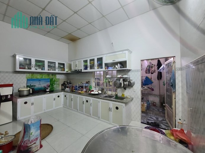 Bán nhà 2 tầng trong kiệt, đường Nguyễn Công Hoan, Cẩm Lệ, Đà Nẵng. Diện tích 118 m2. Giá chỉ 2.6