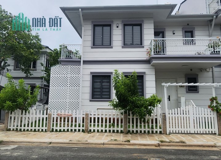 Chính chủ Bán biệt thự vườn Khu Thủ Đức Garden Home Gần Khu Vạn Phúc 340m2, 39tỷ

- Trong Khu
